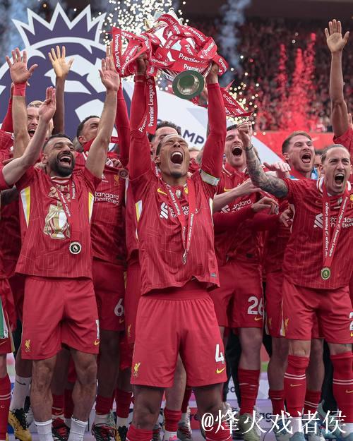 英超+欧冠双冠王横空出世,豪夺10连胜太强了! 英超+欧冠双冠王横空出世,豪夺10连胜太强了!